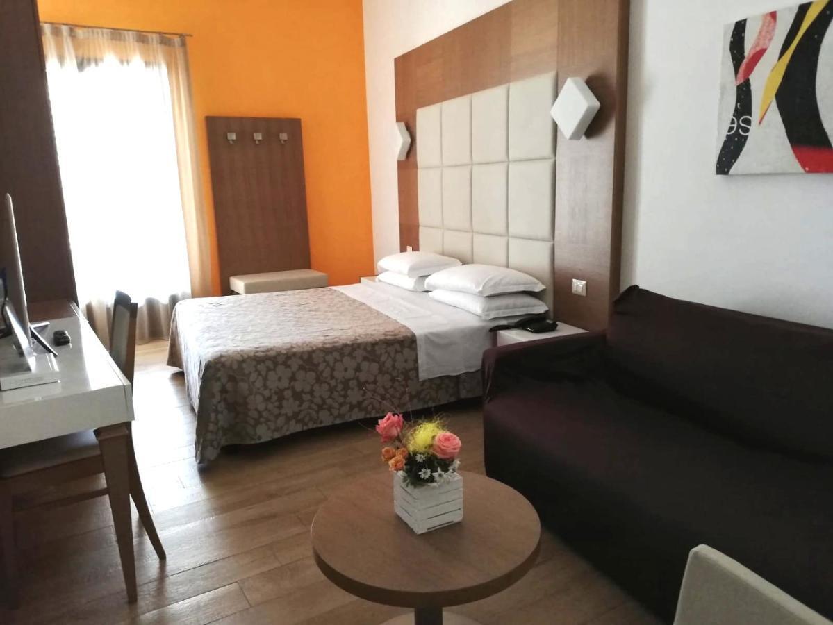 Standard Double Room,1656186516:JPEG