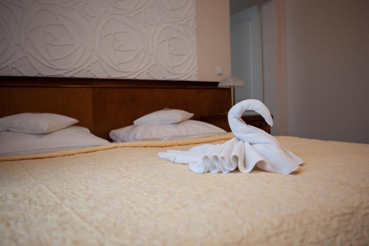 Quadruple Room,944470906:JPEG