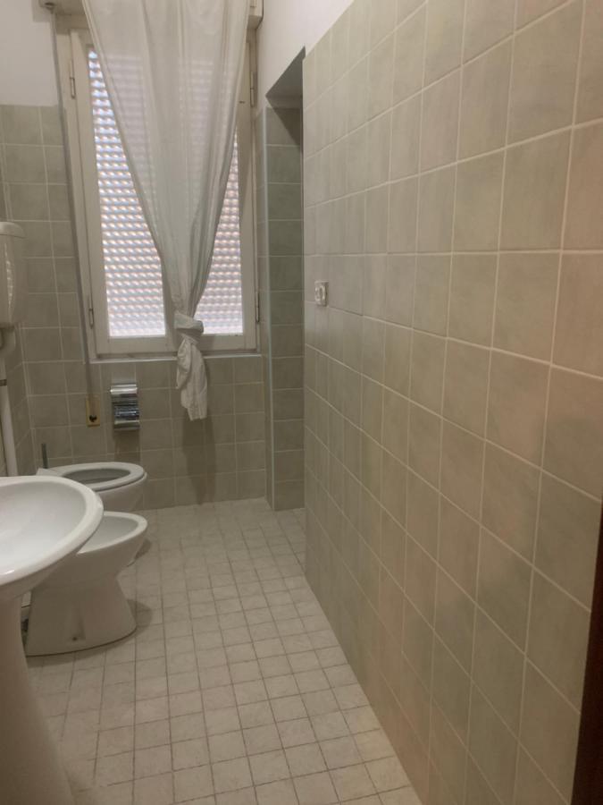 Single Room Balcony,696007533:JPEG