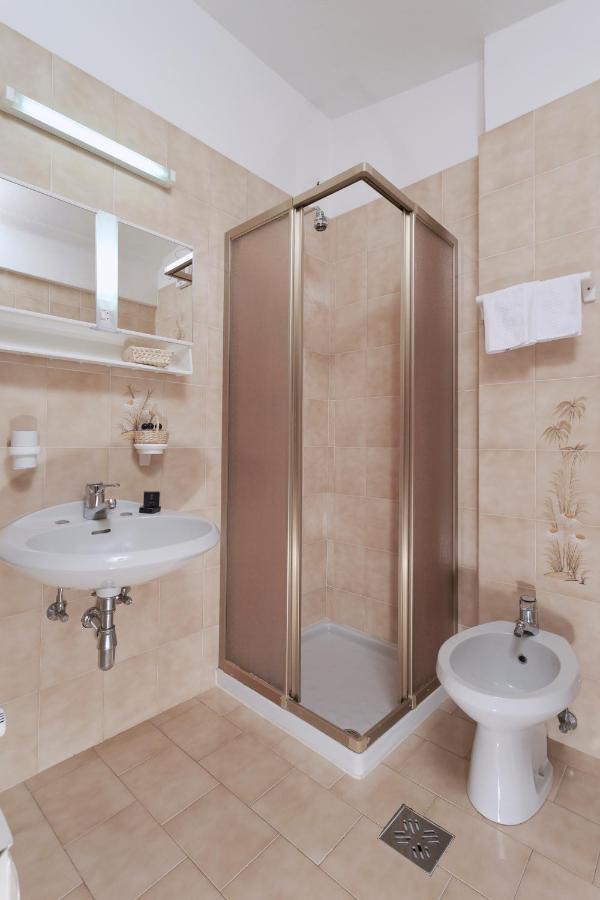 Standard Double or Twin Room,1596874735:JPEG