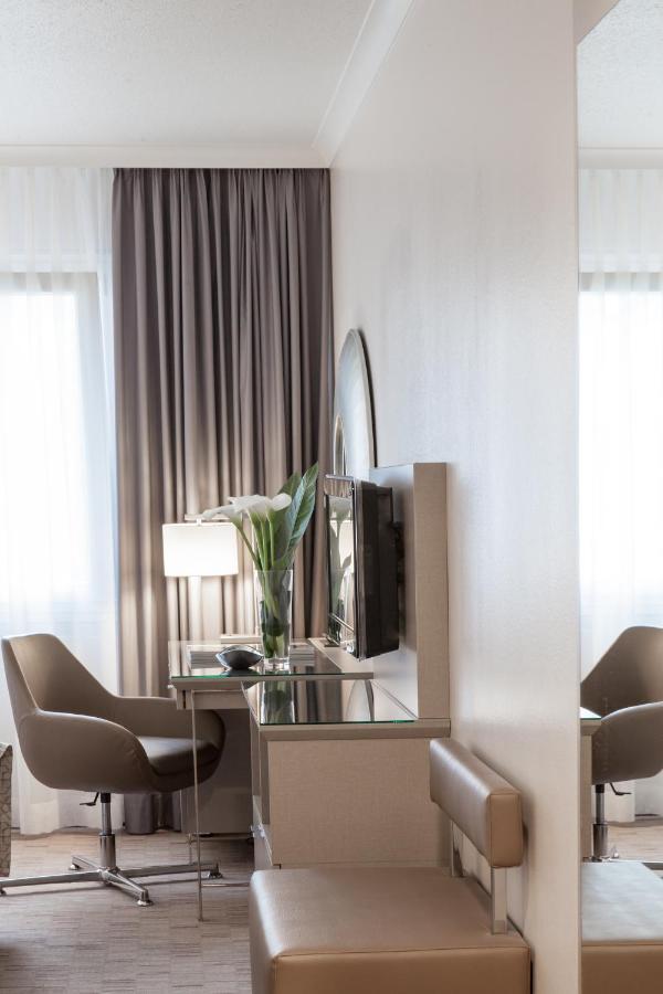 Standard Room,1614776307:JPEG