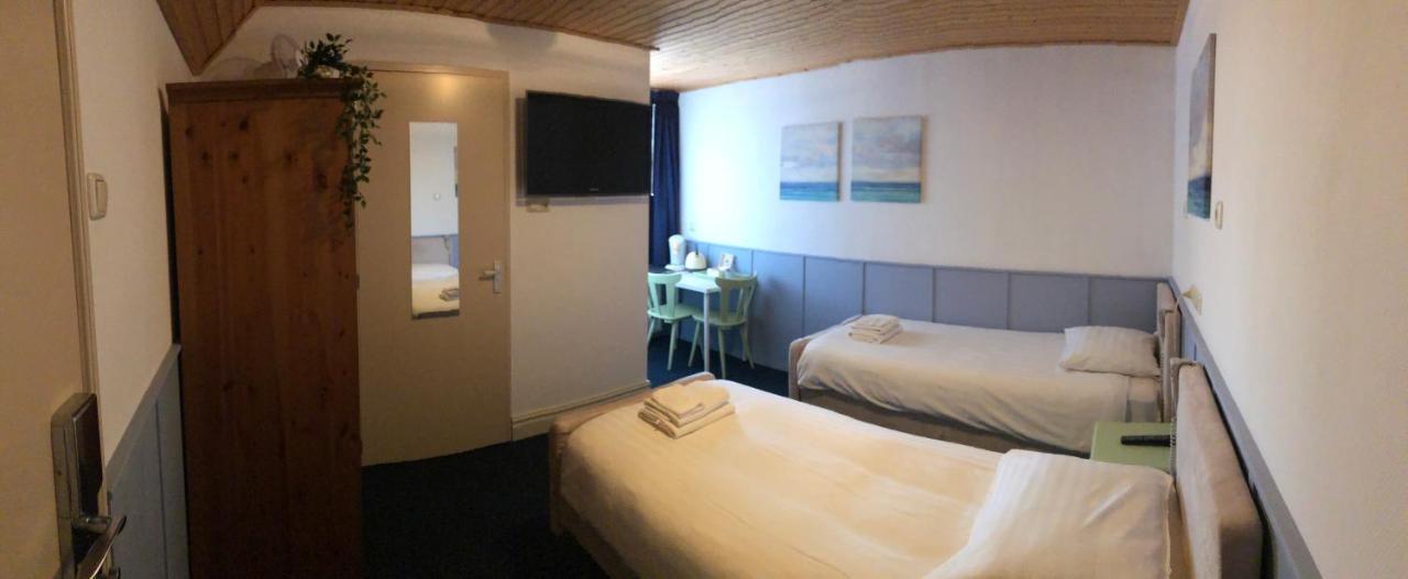 Double or Twin Room Bathroom