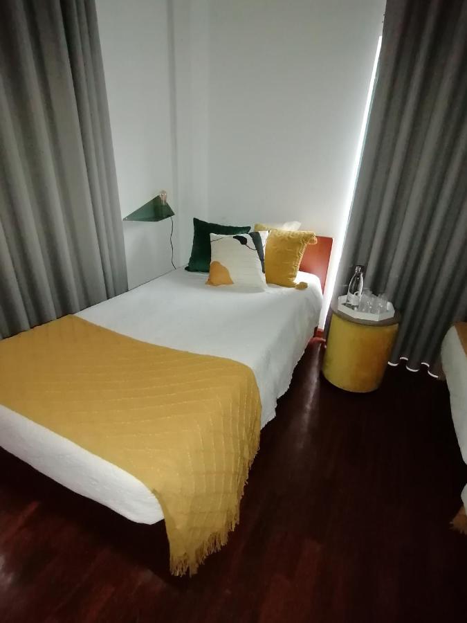 Single Room,249797361:JPEG