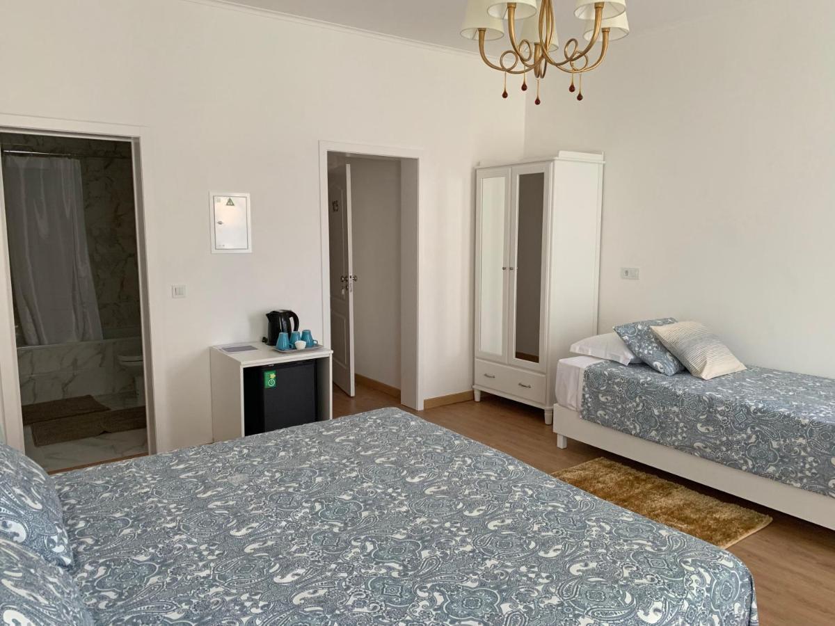 Driepersoonskamer met Eigen Badkamer