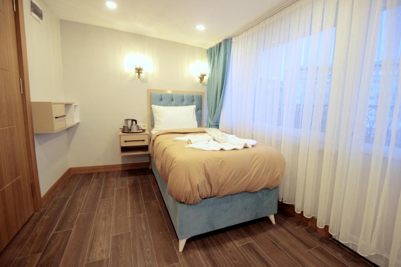 Single Room Park View