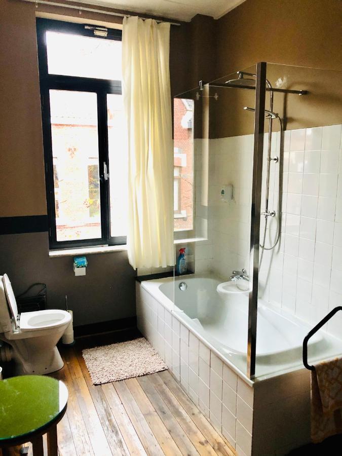 Double Room Private Bathroom