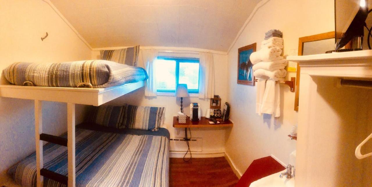 Inn European Style Room #2 Shared Bath 1 double bed twin bunk above upstairs