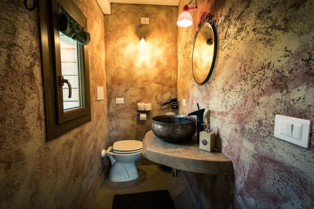Deluxe Double Room Shower