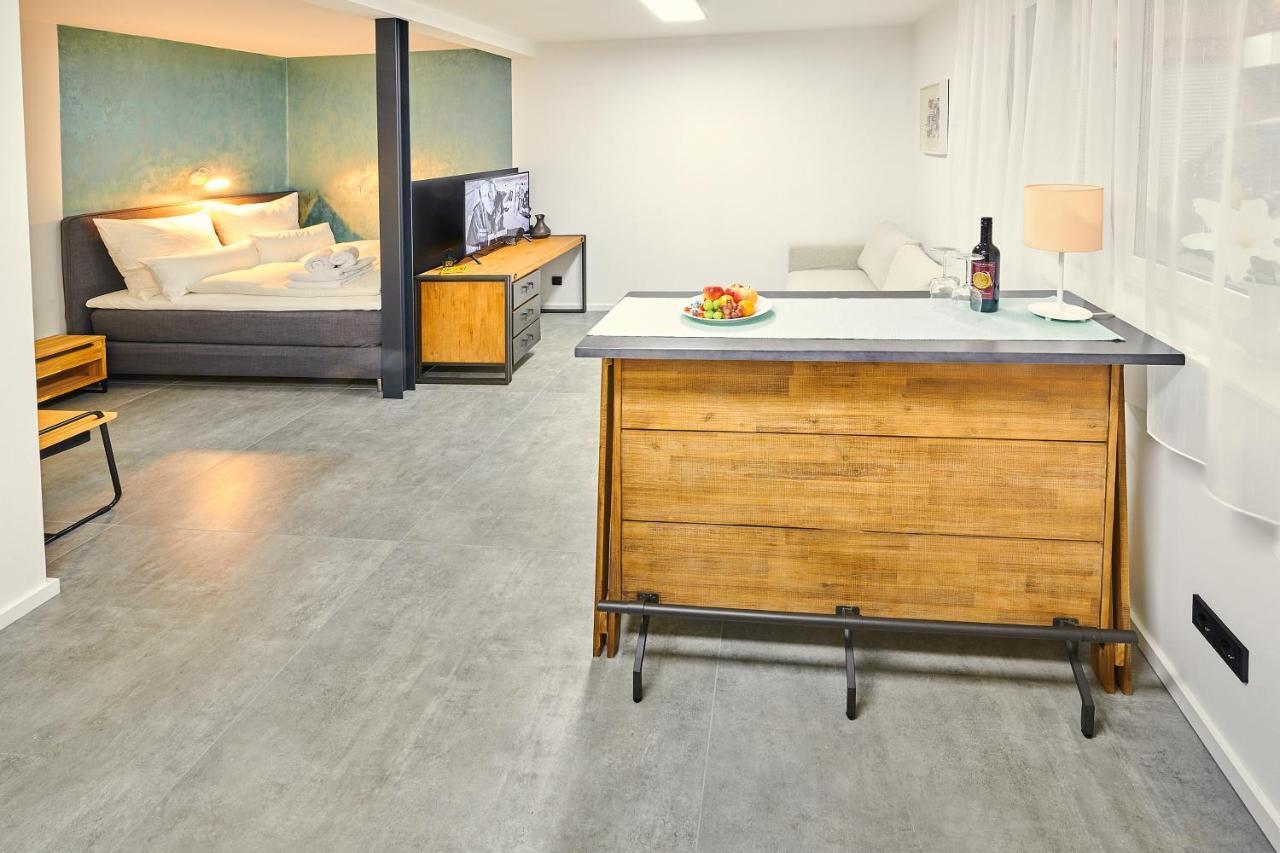 Deluxe Apartment