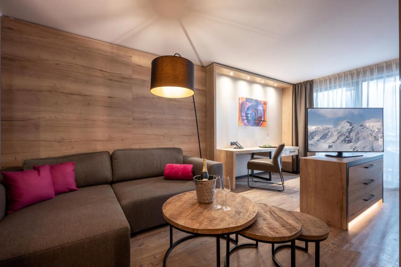 Junior Suite LIFESTYLE