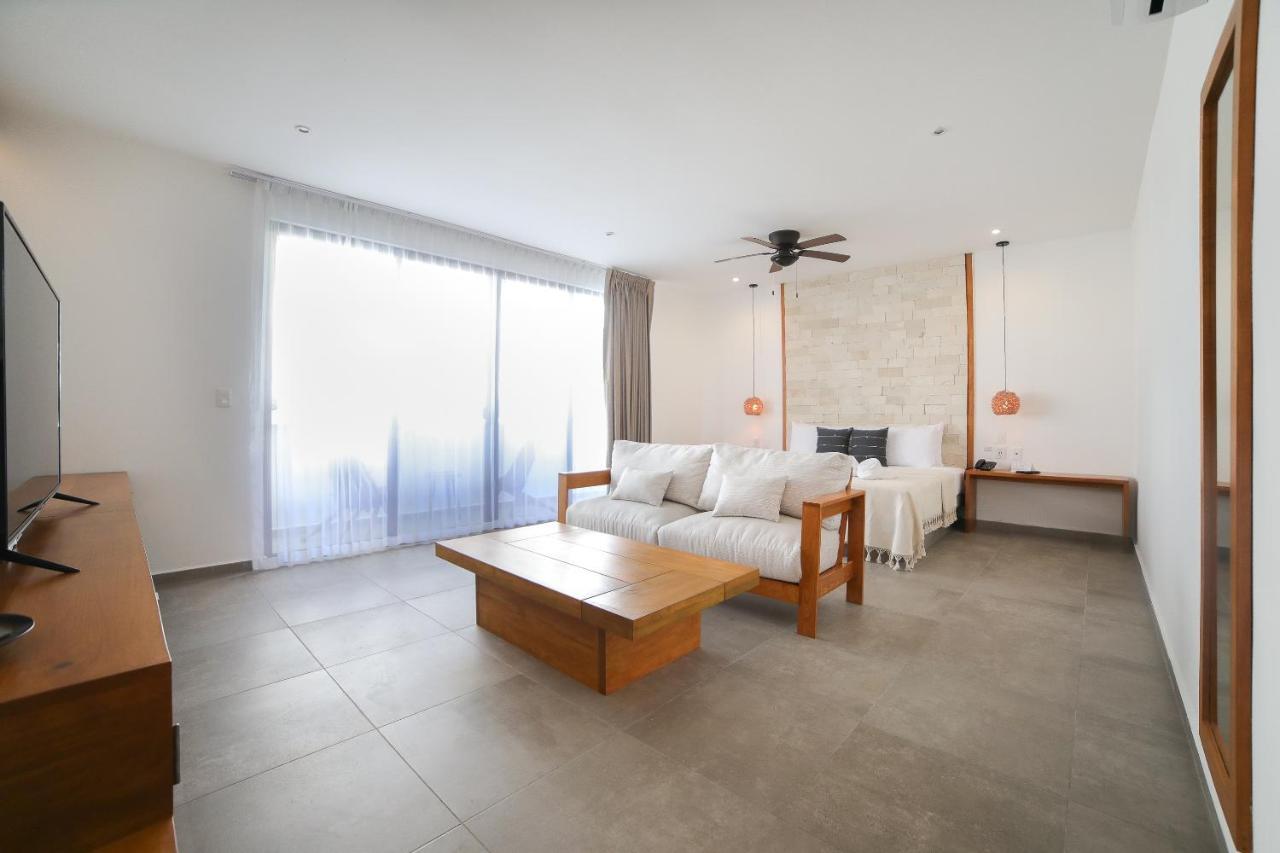 Presidential Suite,957102277:JPEG