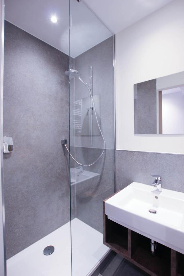 Classic Single Room