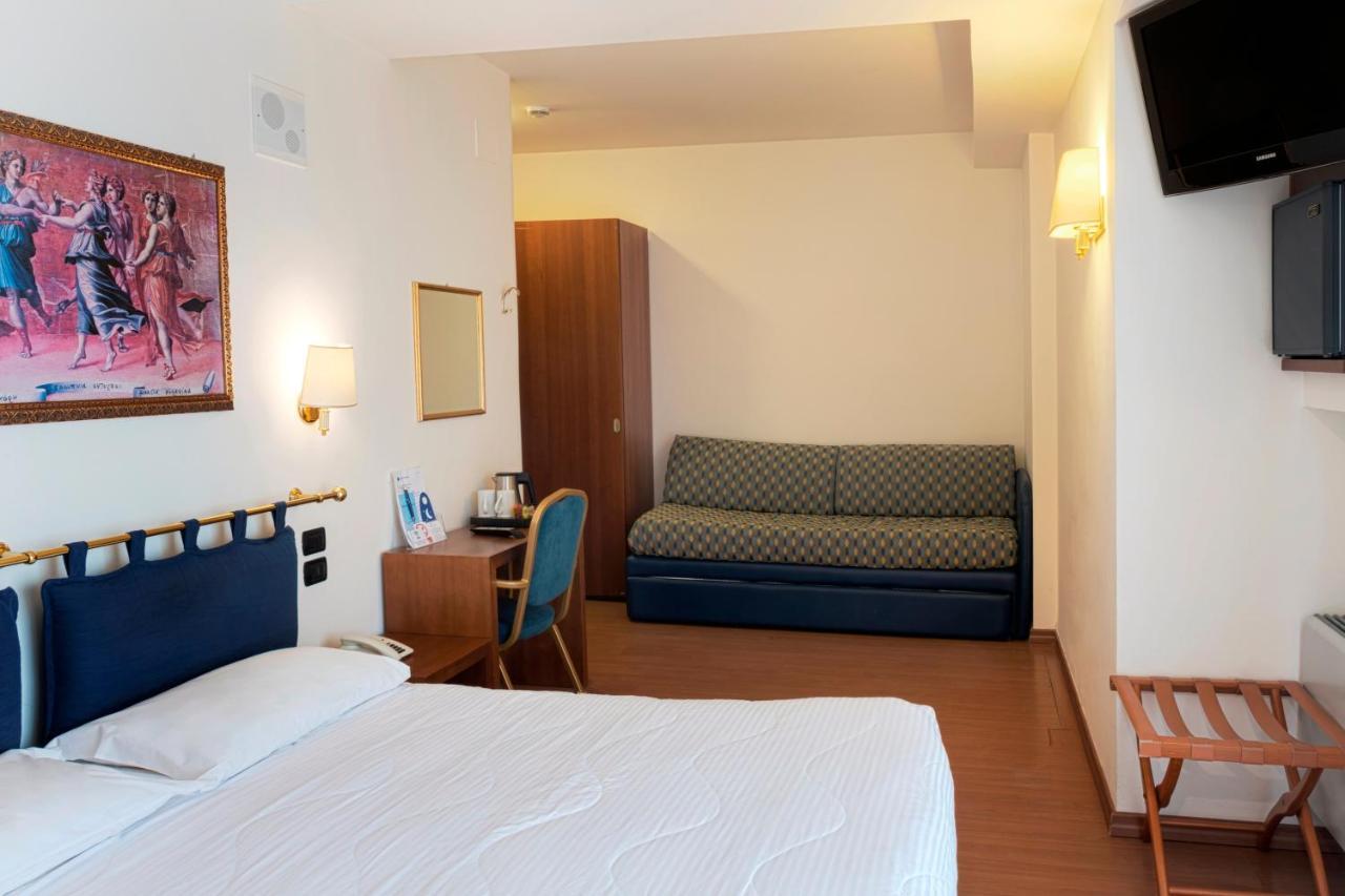 Small Double Room Sofa Bed