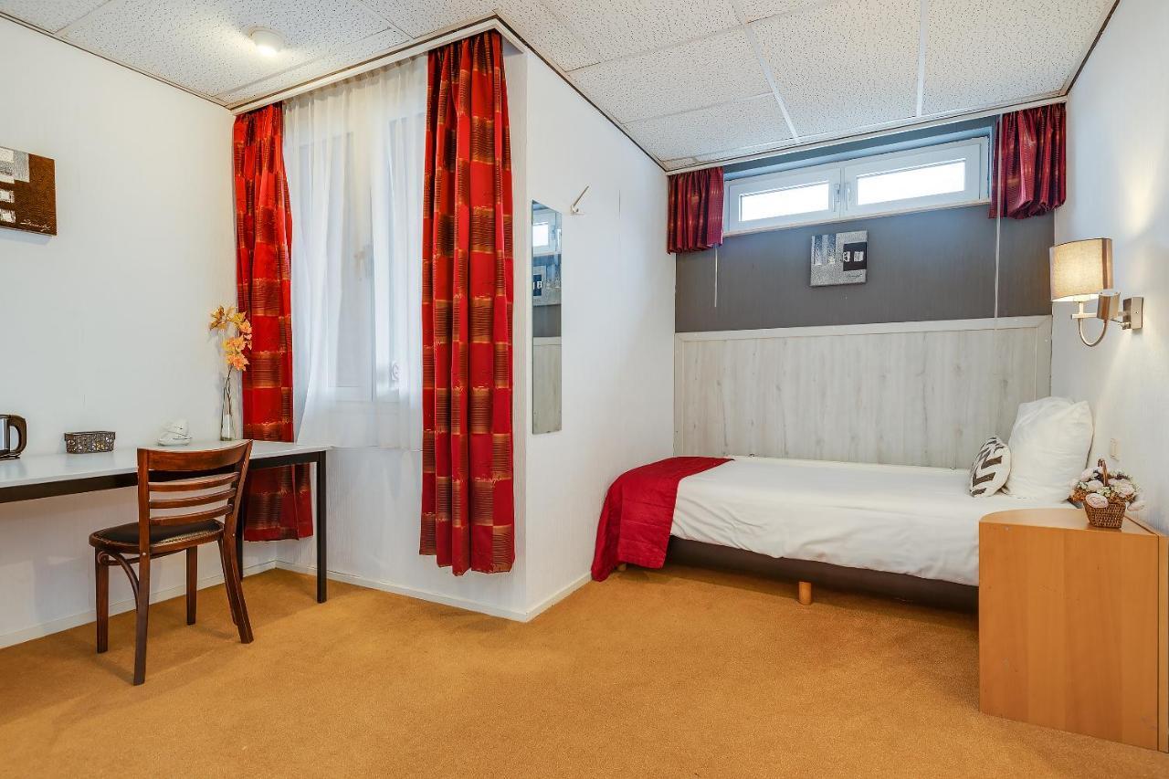 Large Twin Room,1394188943:JPEG