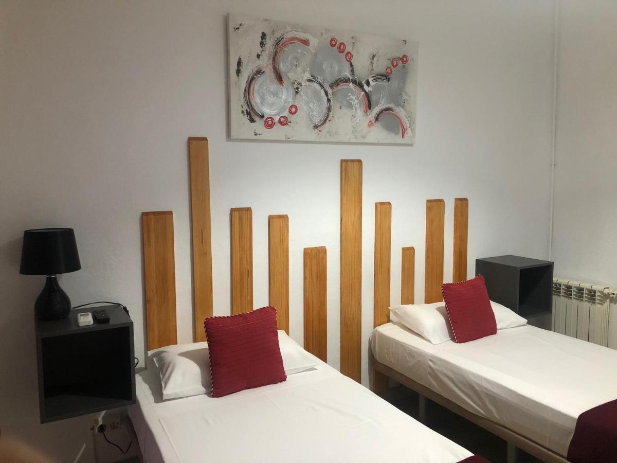 Standard Double or Twin Room Balcony Shared Exterior Bathroom,959510836:JPEG