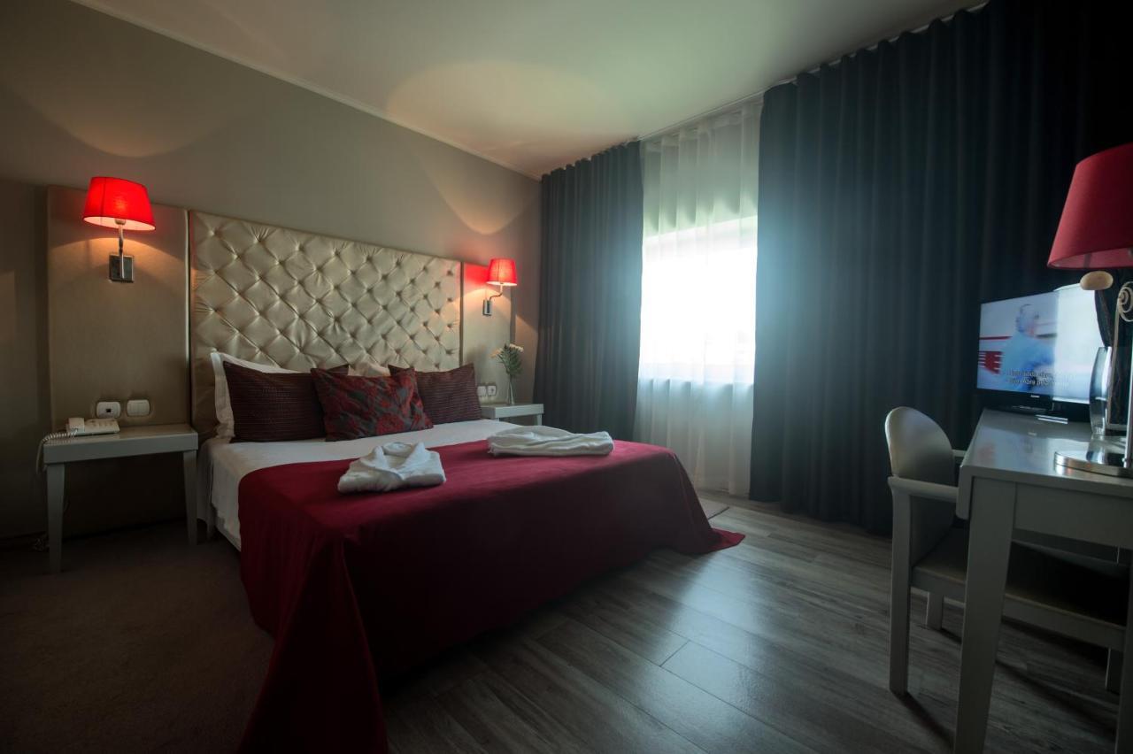 Double Room Spa Bath