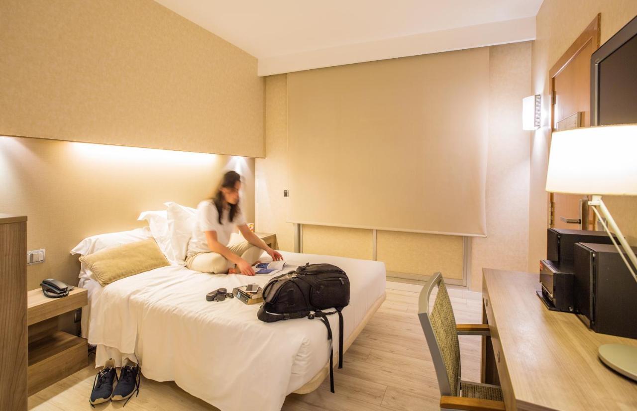 Budget Double or Twin Room view to interior