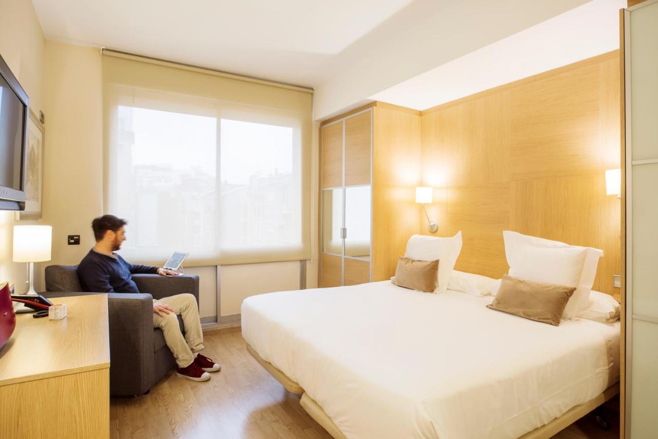 Standard Double or Twin Room Garden View