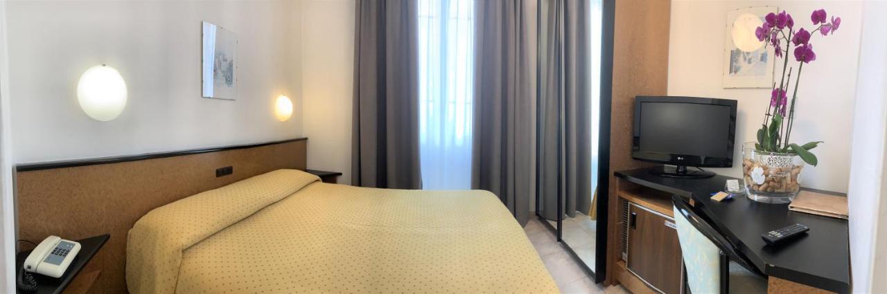 Single Room,37644664:JPEG