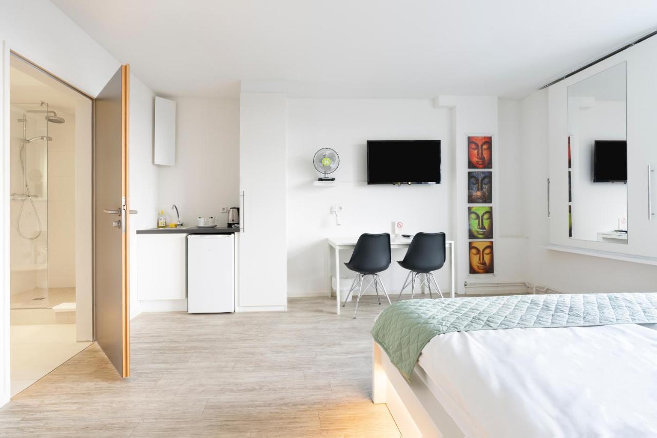 Standard Apartment