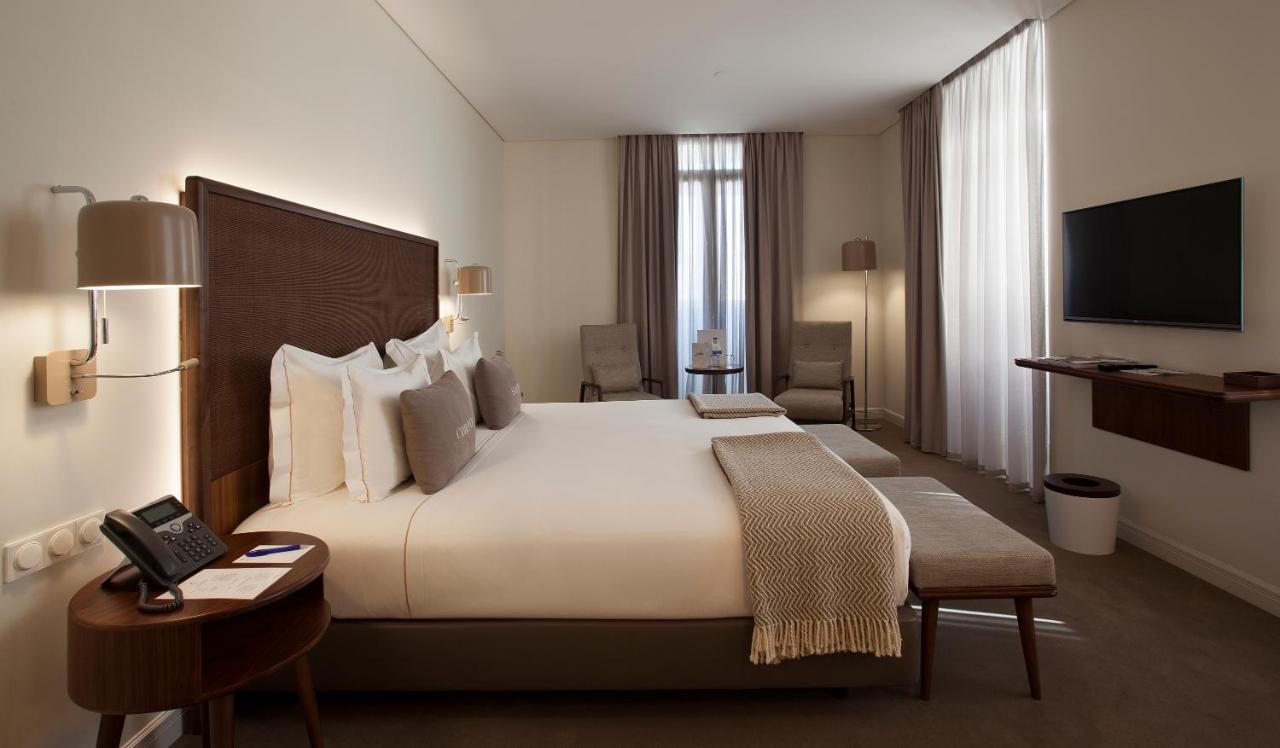 Superior Deluxe Double or Twin Room