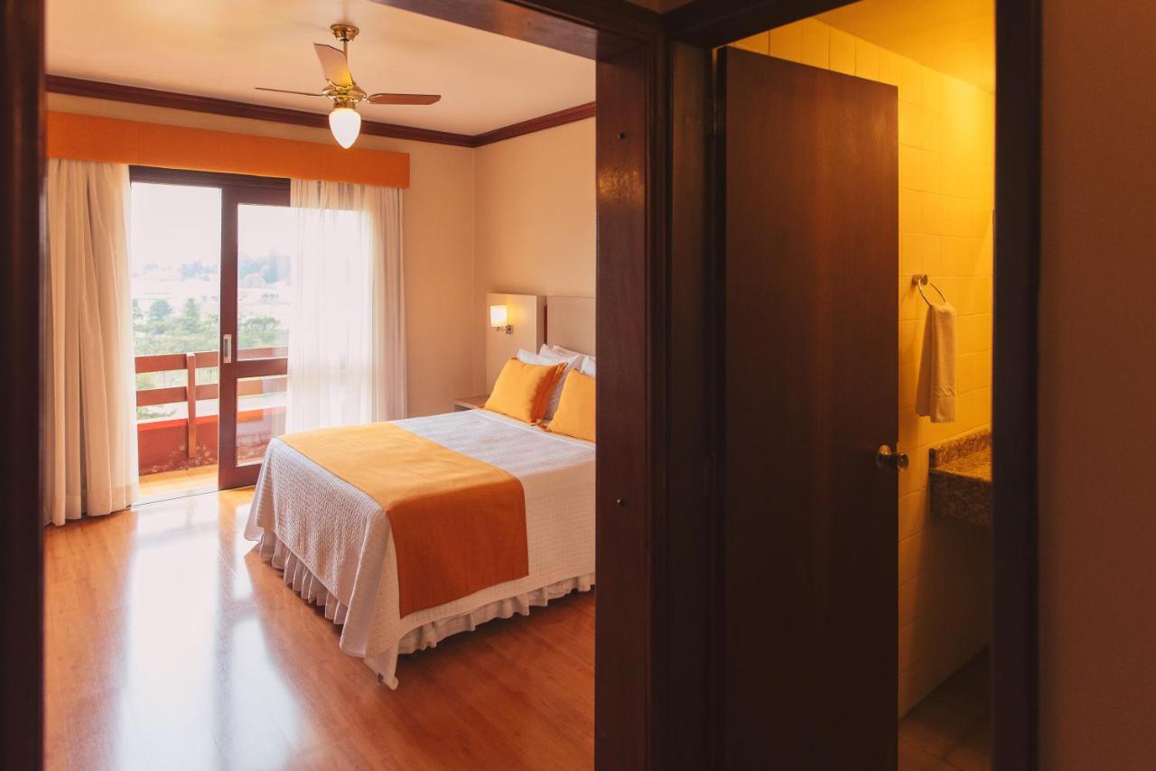 Deluxe Double or Twin Room with Garden View,965436970:JPEG