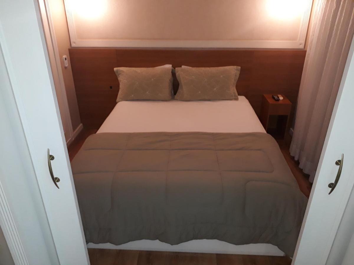 Quarto duplo sem ar-condicionado,1559502178:JPEG