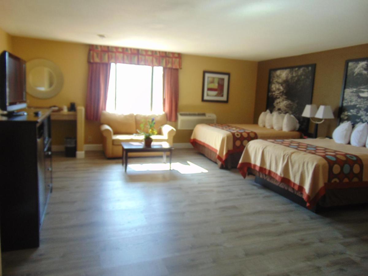 Studio Suite Two Queen Beds Non-Smoking,962881315:JPEG
