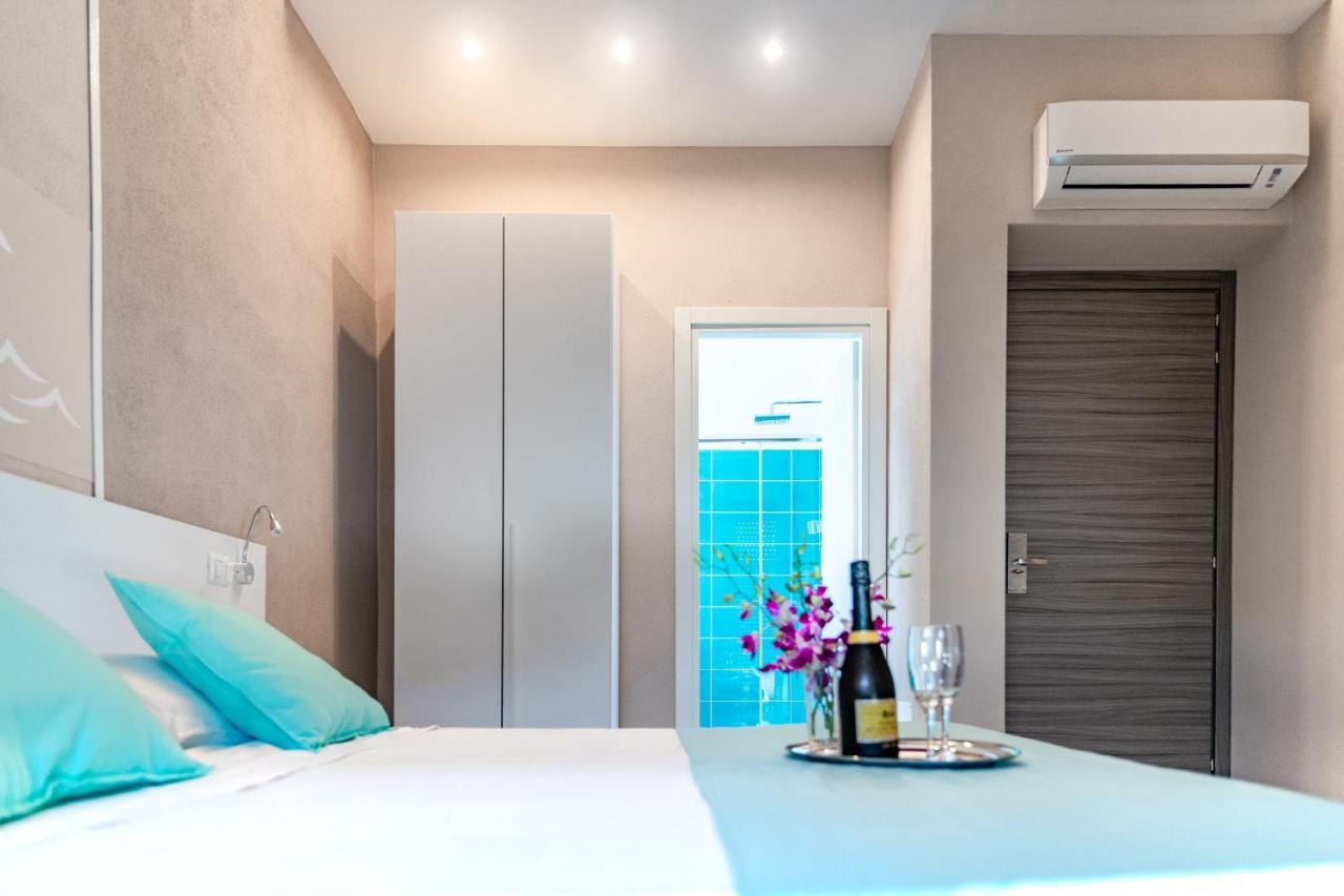 Double or Twin Room Terrace