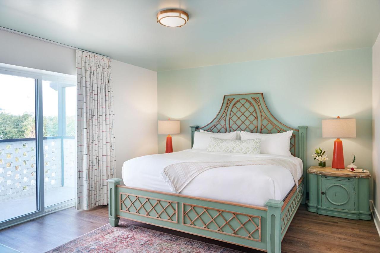 One-Bedroom Suite,966447124:JPEG