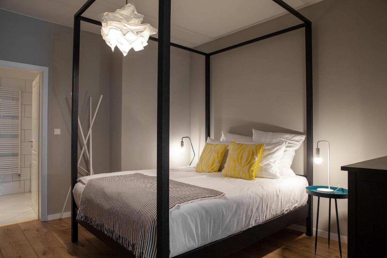 Two-Bedroom Apartment,966702133:JPEG