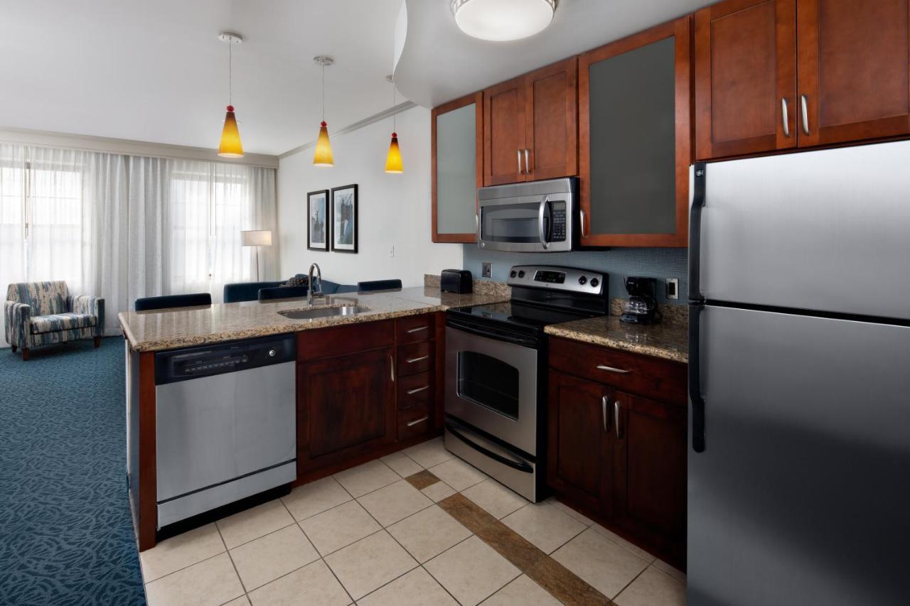 Two-Bedroom Suite with Ohio River View