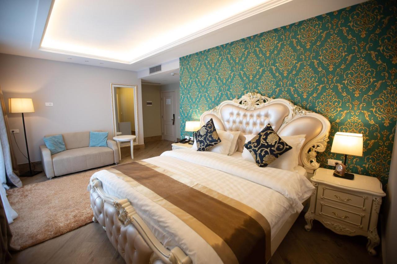 Deluxe Room,969780919:JPEG