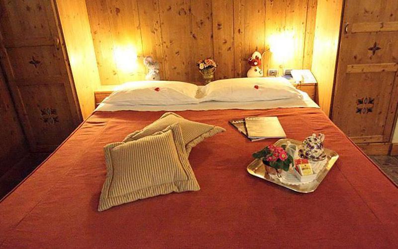 Budget Double or Twin Room,968109595:JPEG