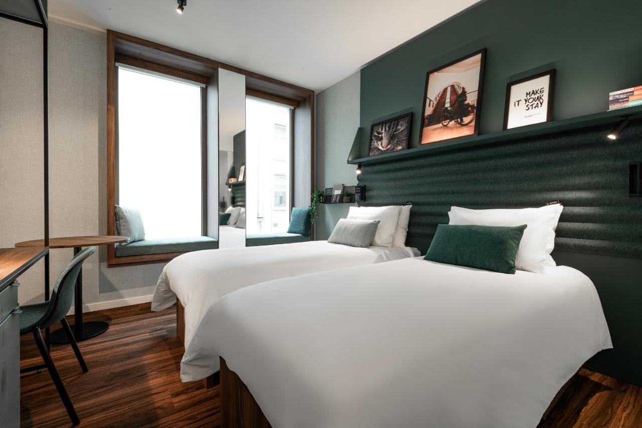 Twin Room,968766889:JPEG