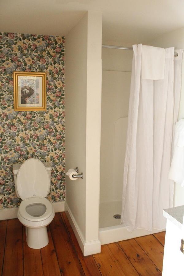 Queen Suite,968815375:JPEG