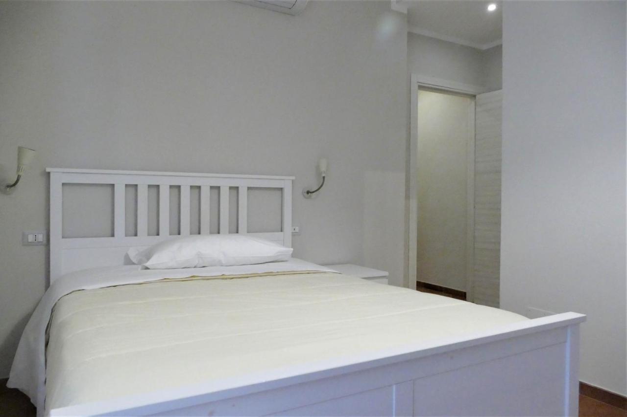 Single Room Private Bathroom