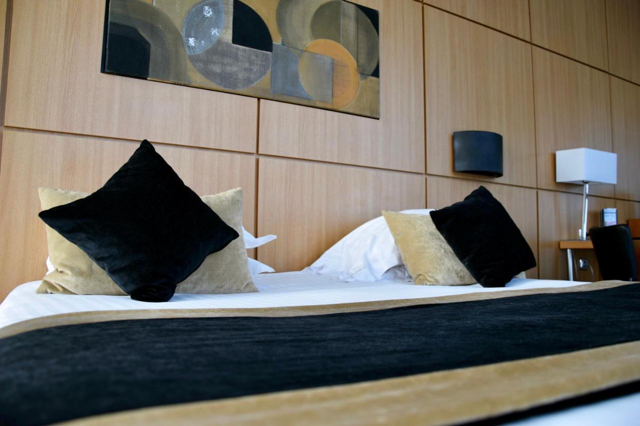 Double Suite,965891953:JPEG