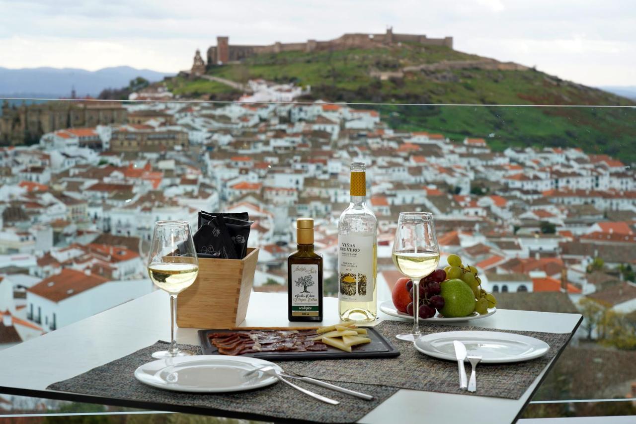 Deluxe Panoramic Double Room Castle View