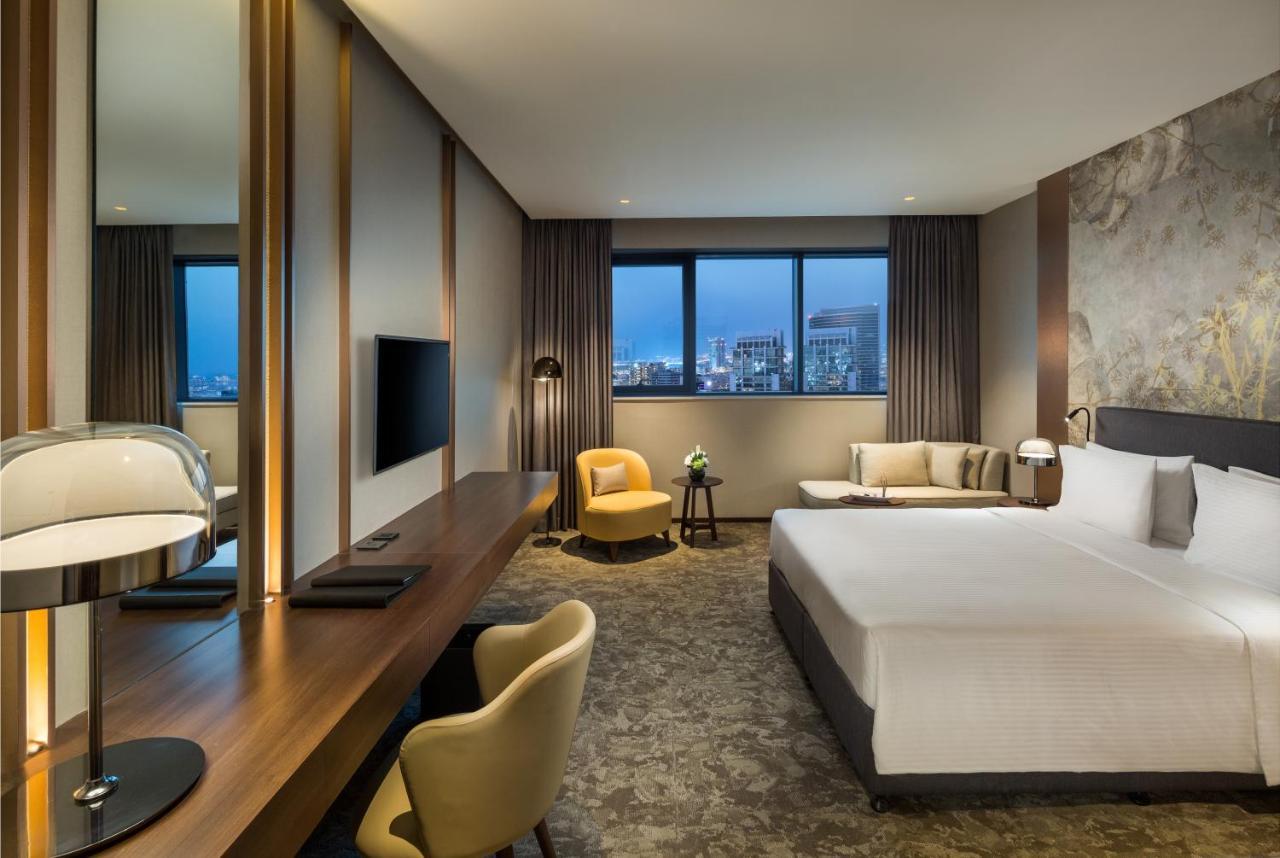 Deluxe Sky King Room on Food & Beverage outlets on Laundry valid until 30th September 2026