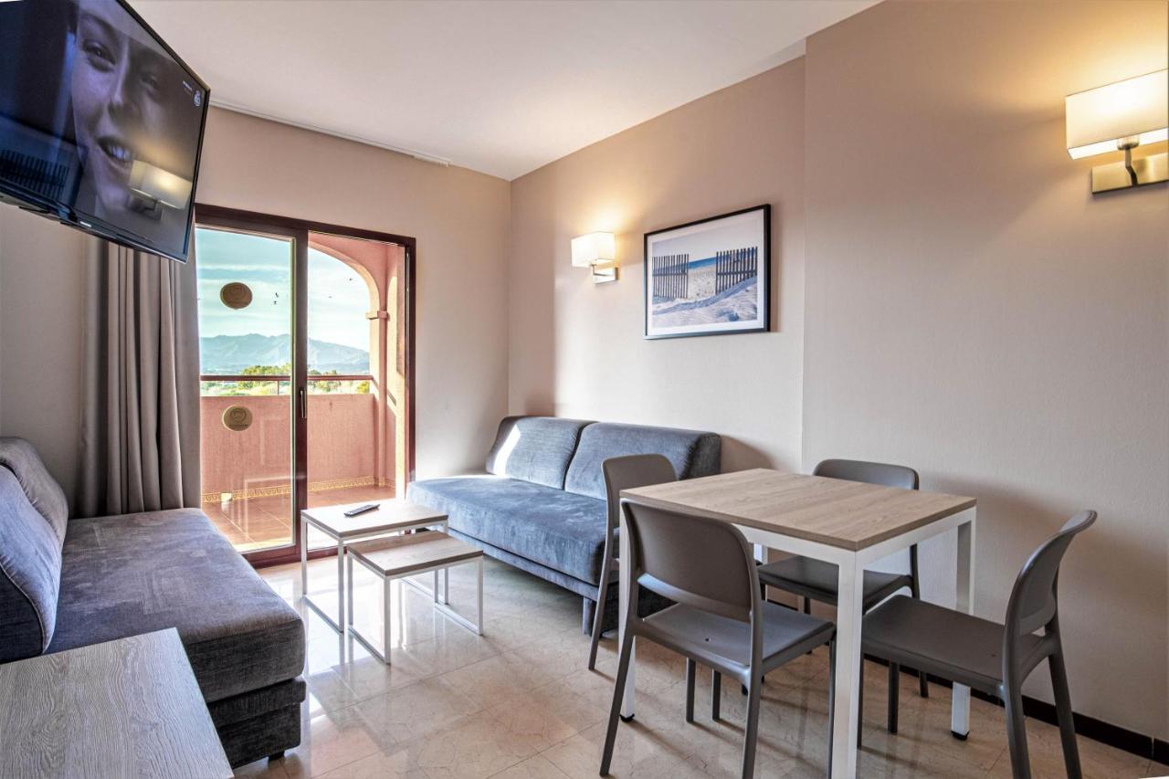 One-Bedroom Apartment Terrace 1-4 pax,1306907161:JPEG
