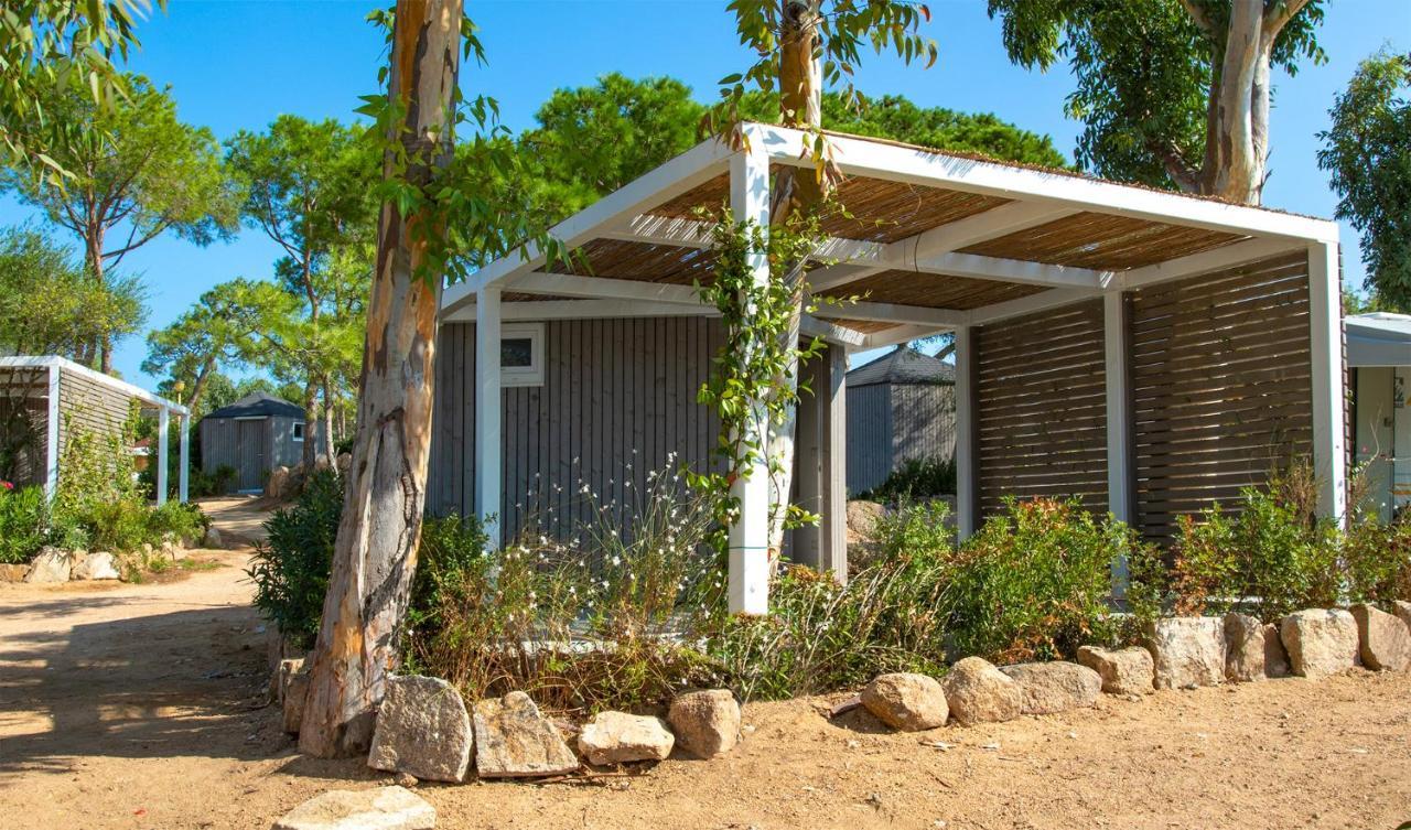 Superior Bungalow,944315413:JPEG
