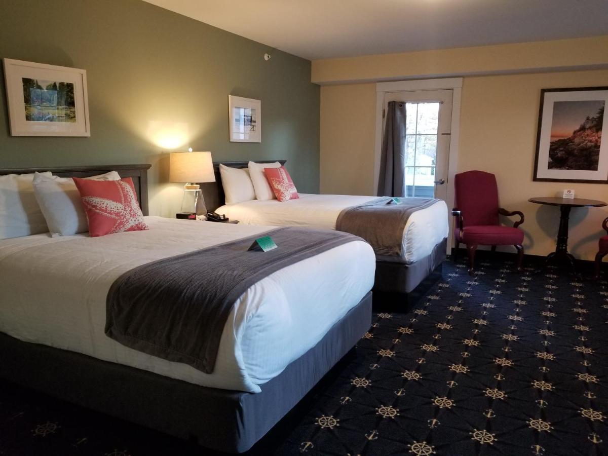 Quadruple Room Terrace