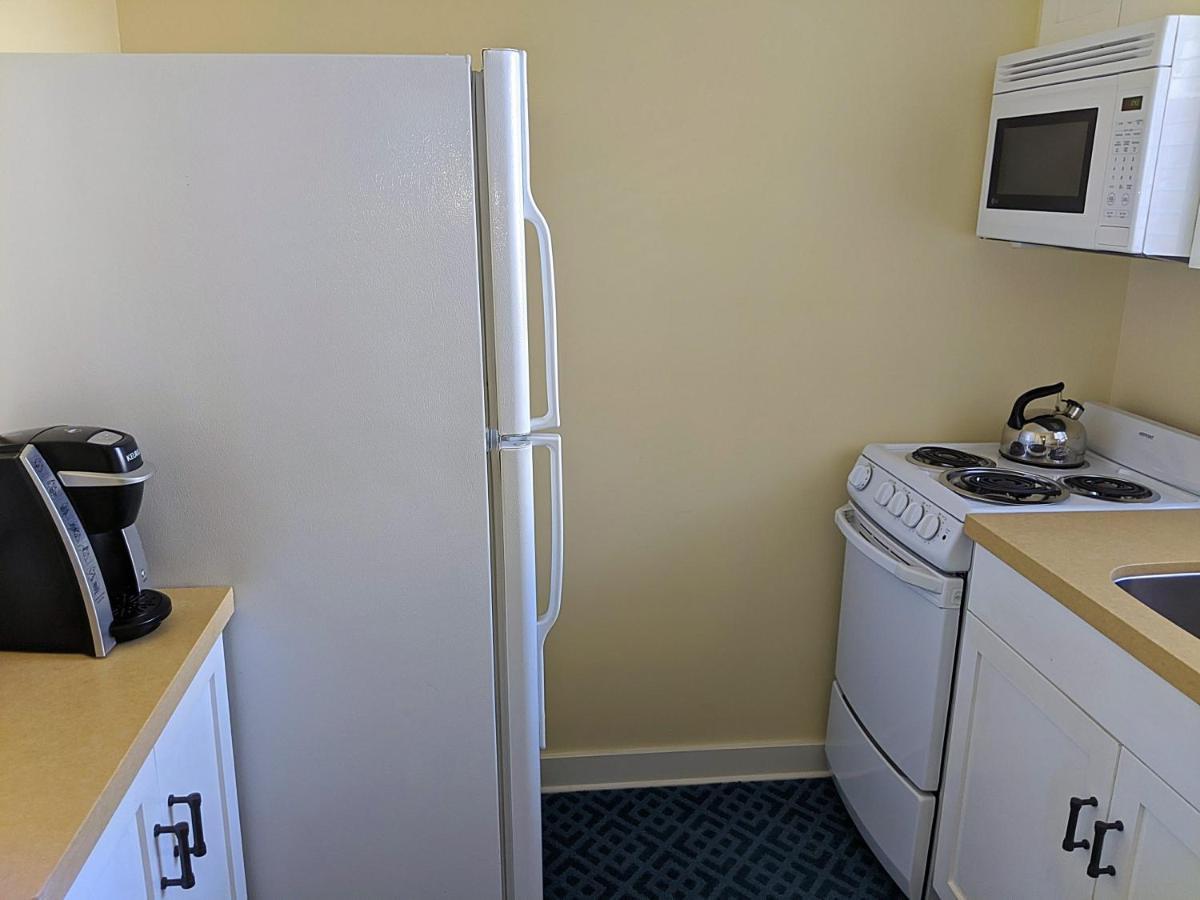 King Room Kitchenette Garden View