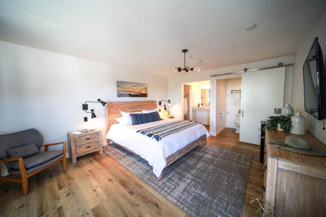 Coastal King Room