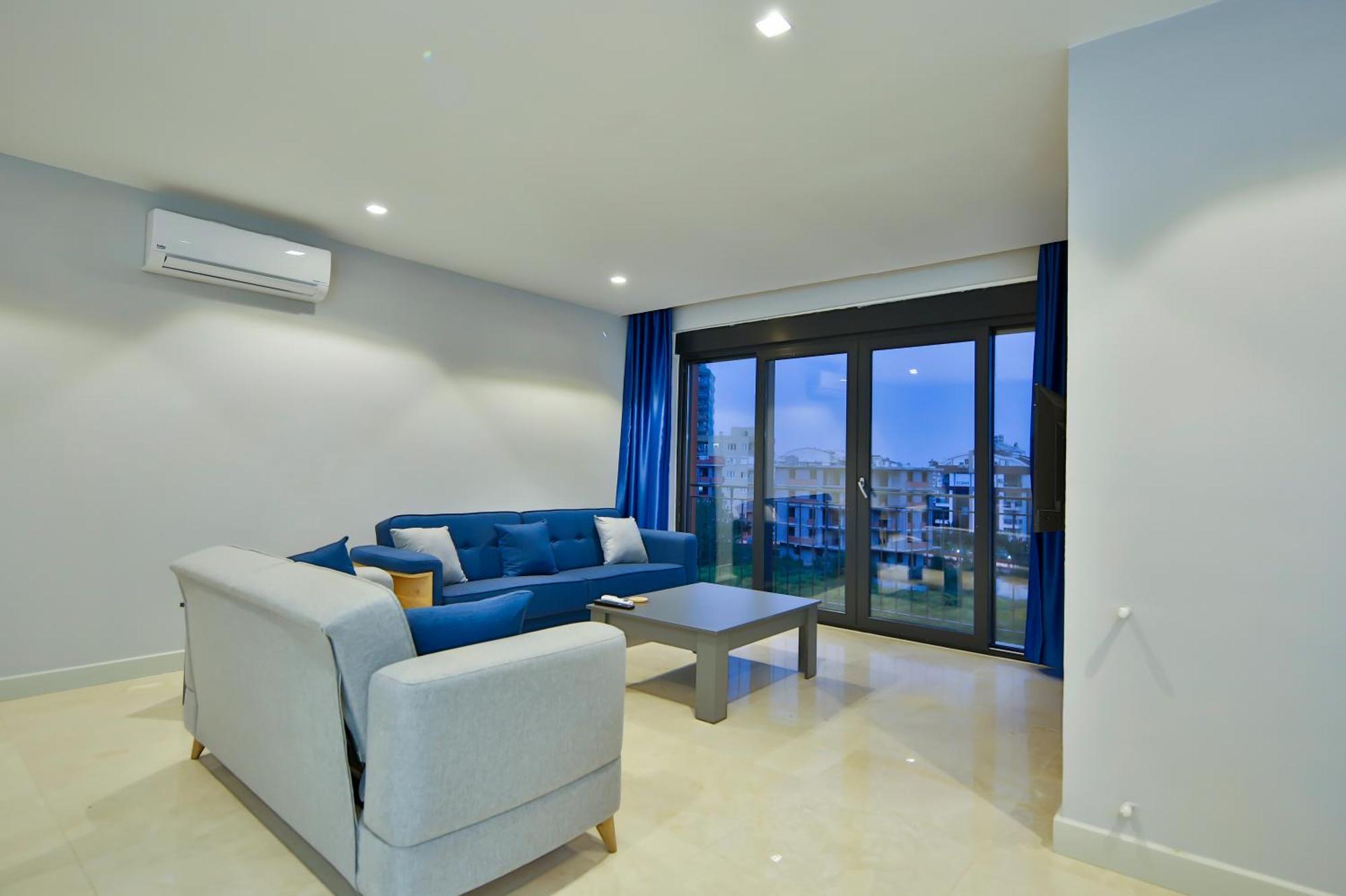 Three-Bedroom Apartment,955326328:JPEG