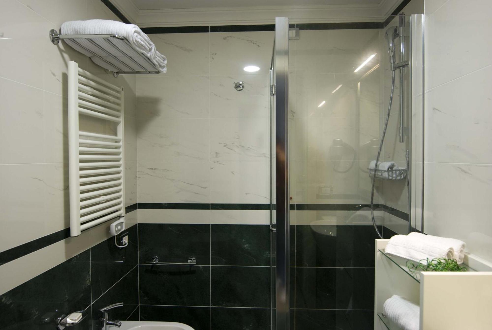 Classic Triple Room,1181502514:JPEG