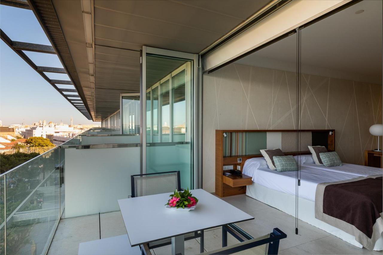 Double or Twin Room with Extra Bed (3 Adults),972228127:JPEG