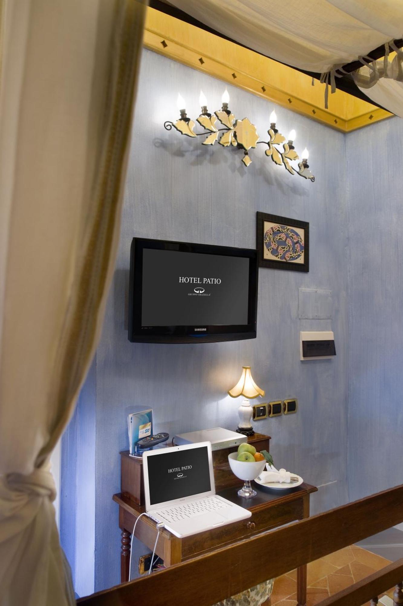 Small Double Room,1580456061:JPEG