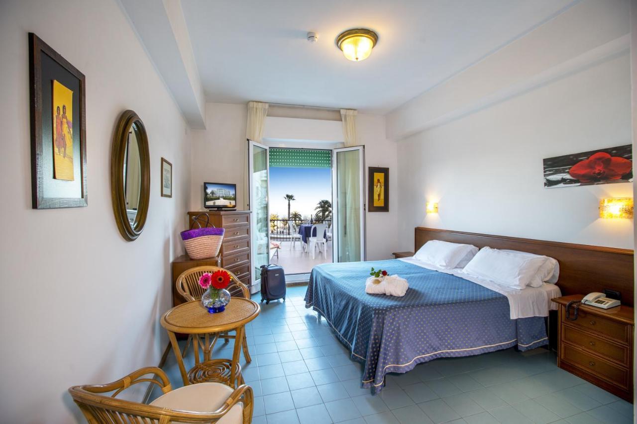 Double or Twin Room Balcony Sea View